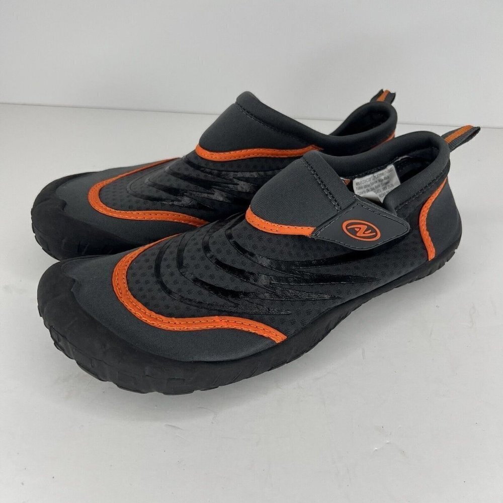 Athletic Works Gray Round Toe Aqua Socks Men's Size 7-8 Water Sport Shoes